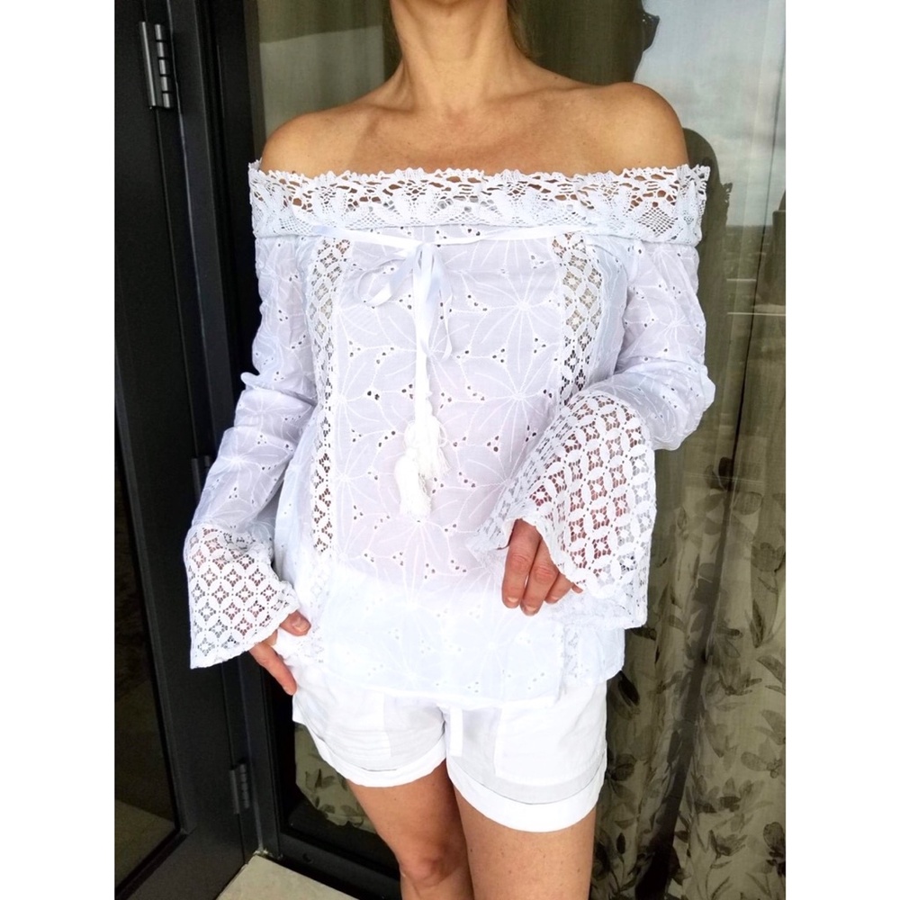 STYLISH WHITE LACE PATCHWORK OFF SHOULDER BLOUSE - Picture 6 of 11